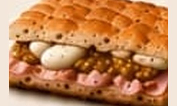 Focaccia pistachosa de mortadela, pistacho y burrata